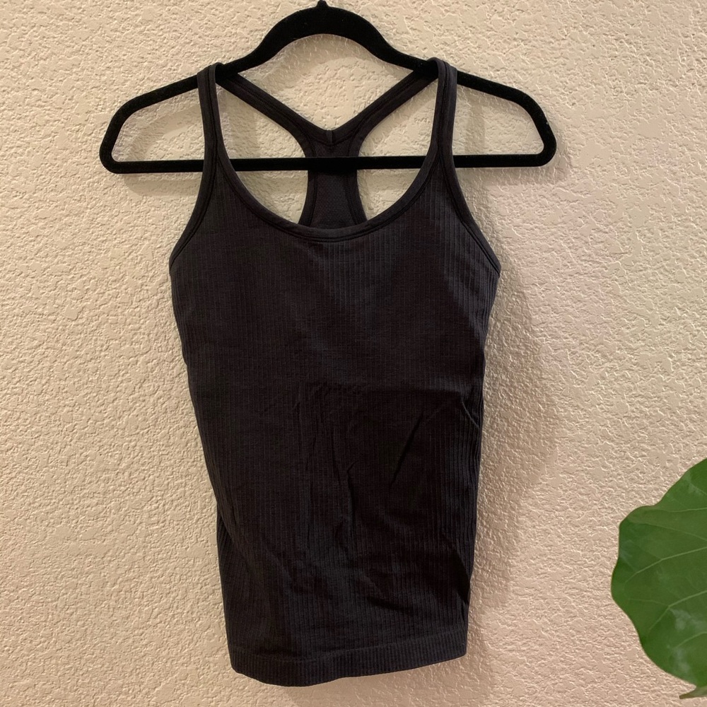 LULULEMON Ebb to Street Tank